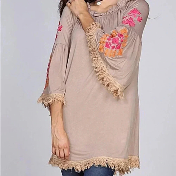 🆕Velzera Floral Embroidered Tassel Peasant Dress Boho L🆕 - Picture 3 of 6